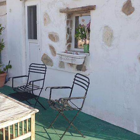 アテネΚαλινοβου 1 Κευελπιδων Πεδιον Αρεωσアパートメント エクステリア 写真